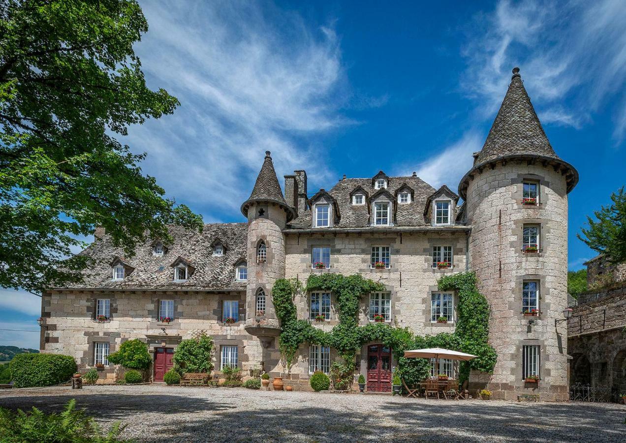 Chateau De Courbelimagne, Raulhac 외부 사진
