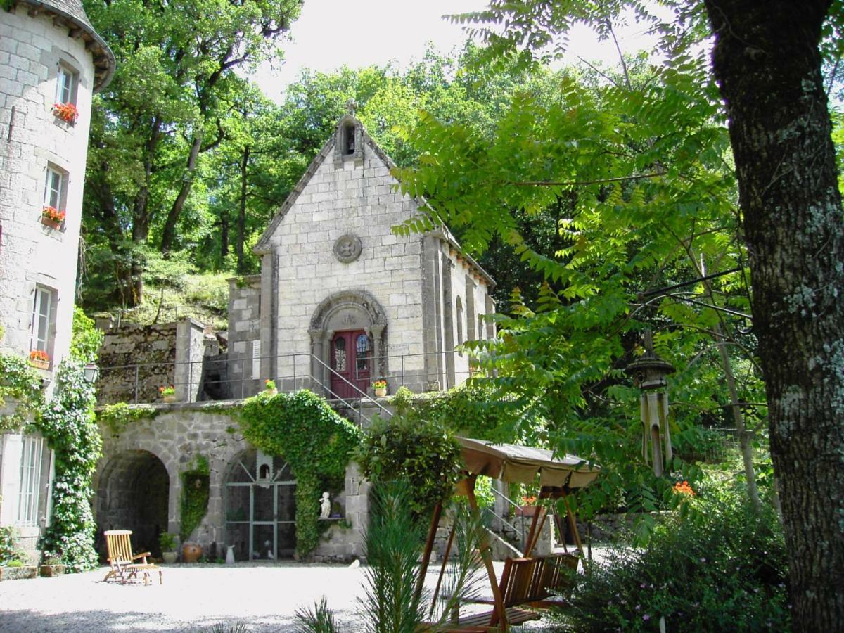 Chateau De Courbelimagne, Raulhac 외부 사진